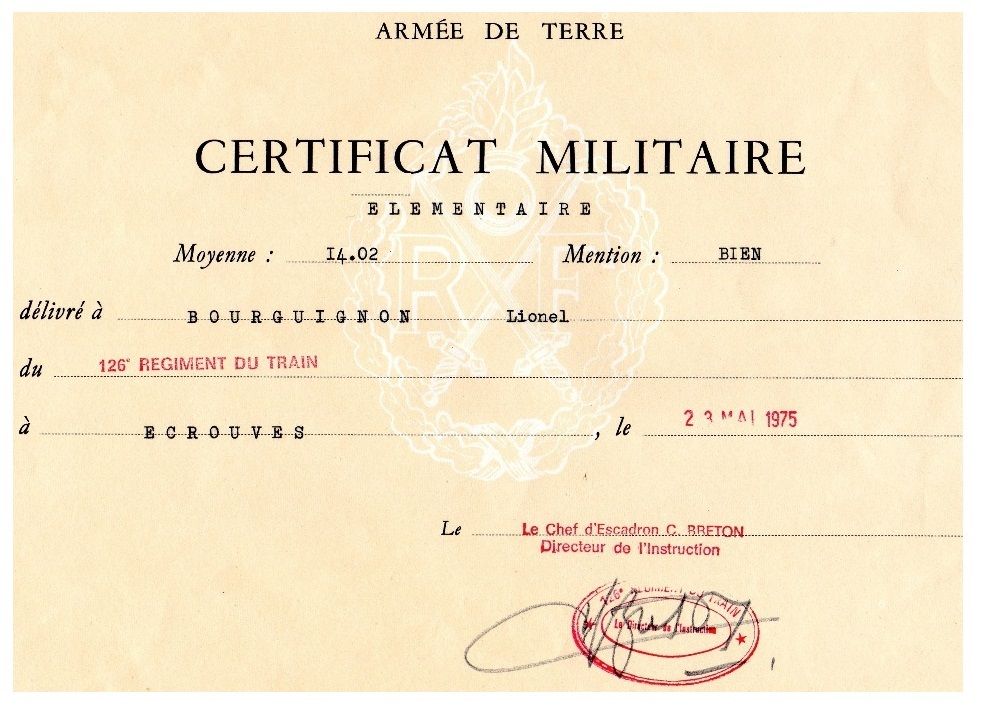REMISE DES DIPLÔMES - JUILLET 1975